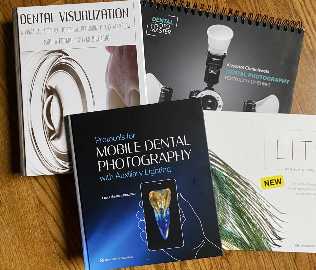 Best Books for Dental Students 